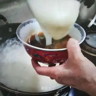 White noodles