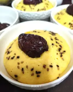 Steamed corn cake