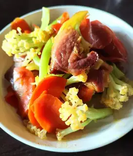Carrot and gravy