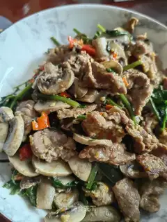 Mushroom roast beef