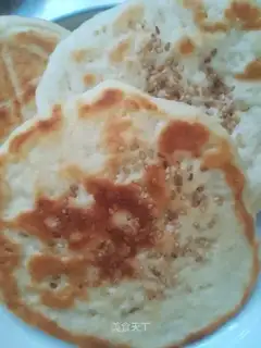 Sesame pancakes