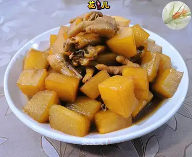 Chicken claws on the head