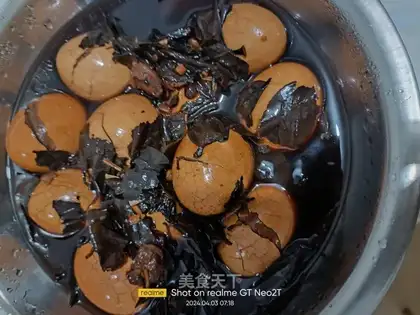 Tea eggs