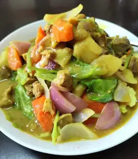 Curry chicken