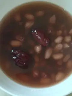 Three red soup