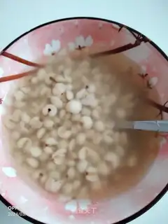To the greasy porridge