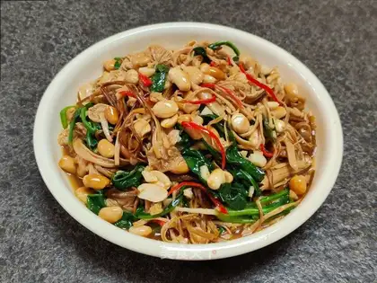 Squirming spinach golden mushrooms