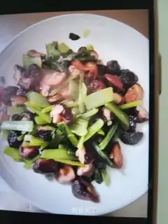 Scrambled mushrooms