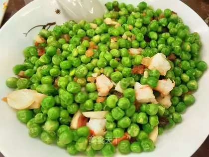 Puffed green beans