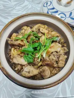 Gold needle and mushroom chicken