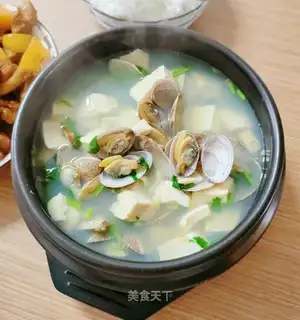 Tofu soup