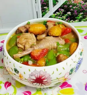 Chestnut chicken and vegetables