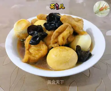 Blackwood eggs with oil triangles