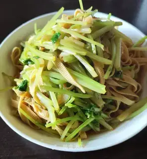 Thousands of fried celery