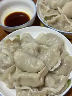 Northeast sour dumplings