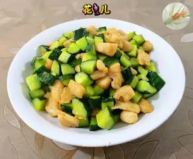 Chicken chest fried cucumber