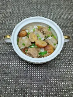 Yellow-skin veal ribs