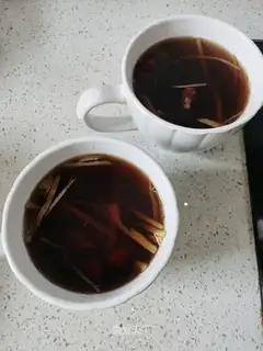 Ginger date tea
