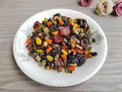 Weenie makes urmy rice