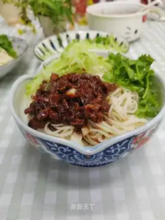 Fried noodles