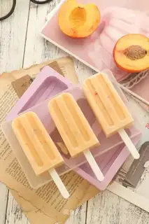 Pineapple yogurt ice