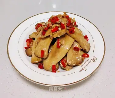 Delicious apricot mushrooms