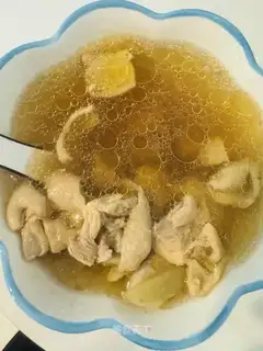 Roast chicken soup