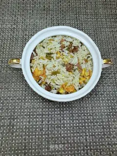 Snow beef fried rice