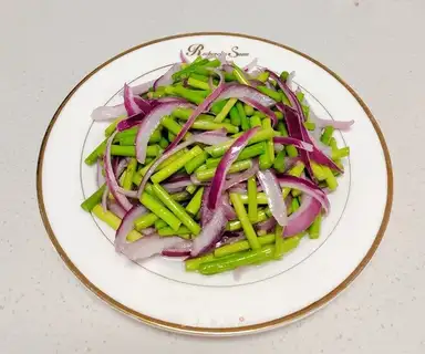 Garlic fried onions