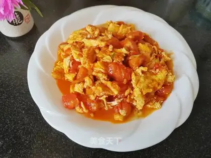 Tomato fried eggs