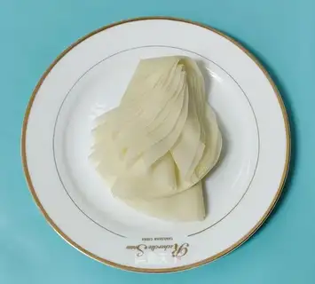 It's thin as a winged pancake