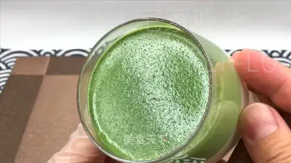 The tea and coconuts, double-frozen