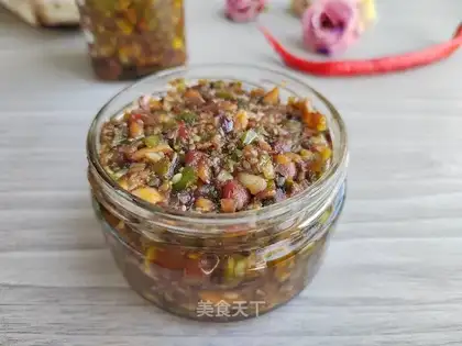 Peanut garlic pepper sauce