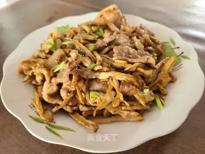 Scrambled plum meat