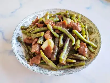 Beef fried beans