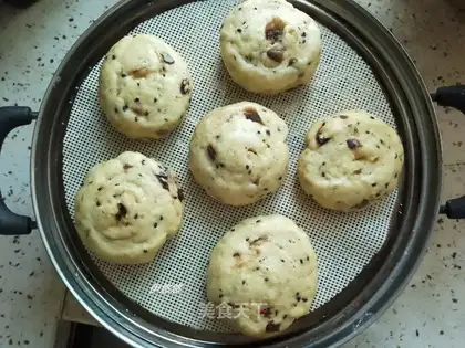 Red potato date buns