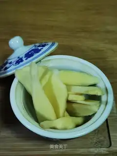 Pickle ginger