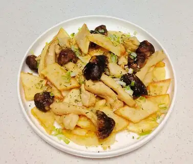 Puffy potato chips