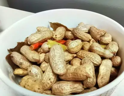 Phalogen peanuts