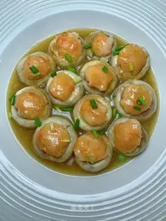 Mouth-breed shrimp