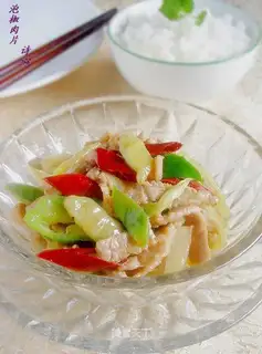 Sliced pork slices with pickled pepper