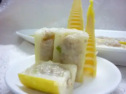 Stuffed pork with spring bamboo shoots