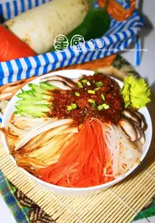 Shanxi Fried Sauce Noodles