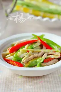 stir-fried pork loin with shredded bamboo shoots