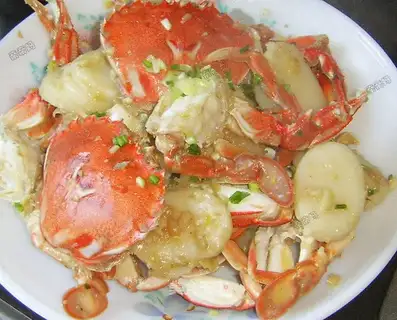 Fried rice cake with crab