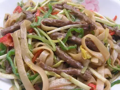 Dry fried beef river with black pepper