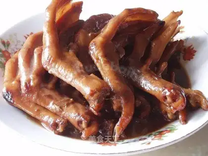 Duck webs in abalone sauce