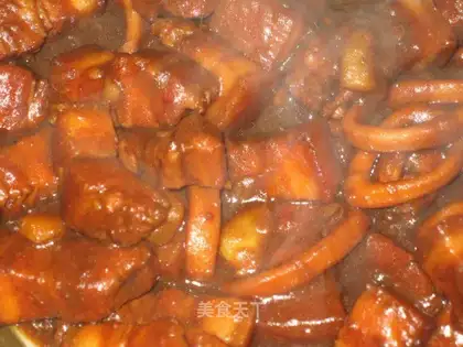 Squid braised pork