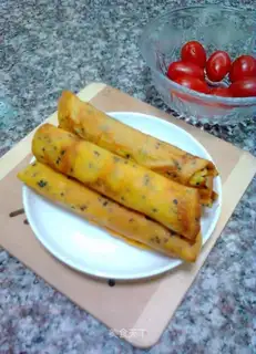 Handmade egg roll