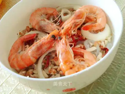 Group shrimp fan meeting